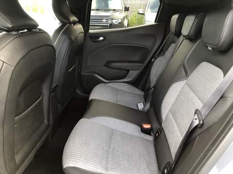 Renault Clio TCe techno - U1830