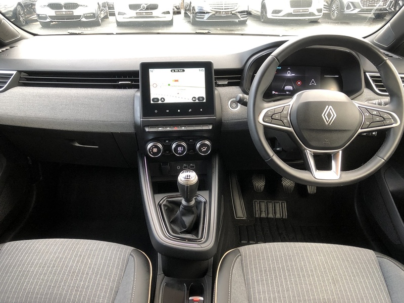 Renault Clio TCe techno - U1830