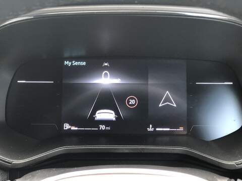 Renault Clio TCe techno - U1830