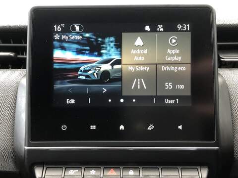 Renault Clio TCe techno - U1830