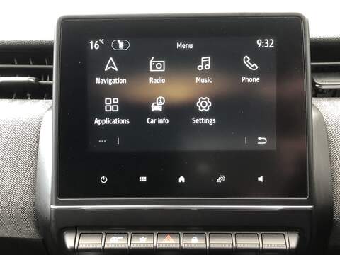 Renault Clio TCe techno - U1830