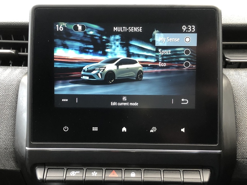 Renault Clio TCe techno - U1830