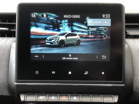 Renault Clio TCe techno - U1830