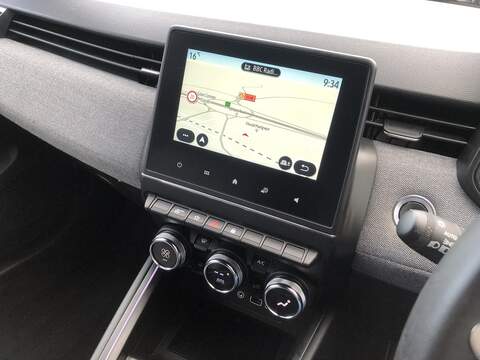 Renault Clio TCe techno - U1830