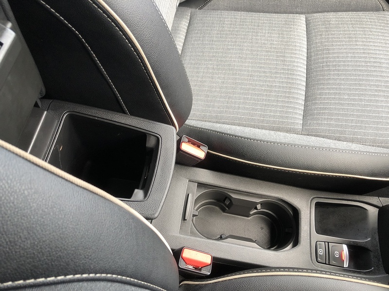 Renault Clio TCe techno - U1830