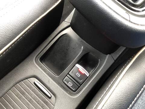 Renault Clio TCe techno - U1830