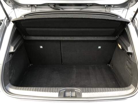 Renault Clio TCe techno - U1830