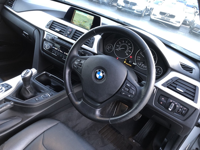 BMW 3 Series 320d SE - U1850