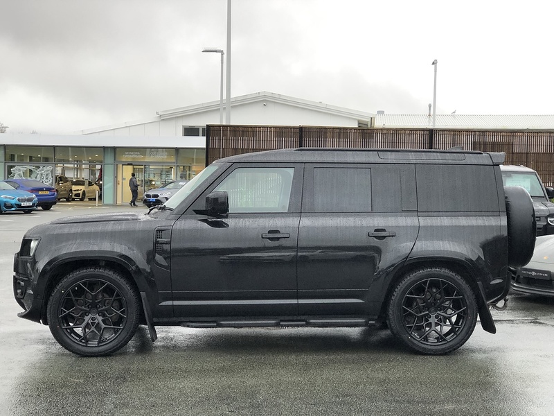 Land Rover Defender 110 D250 MHEV S - U1854