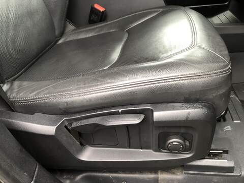 Land Rover Defender 110 D250 MHEV S - U1854