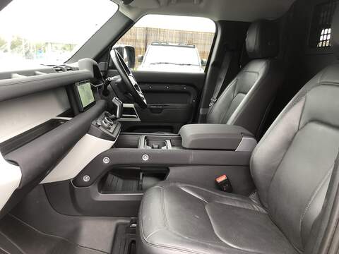 Land Rover Defender 110 D250 MHEV S - U1854