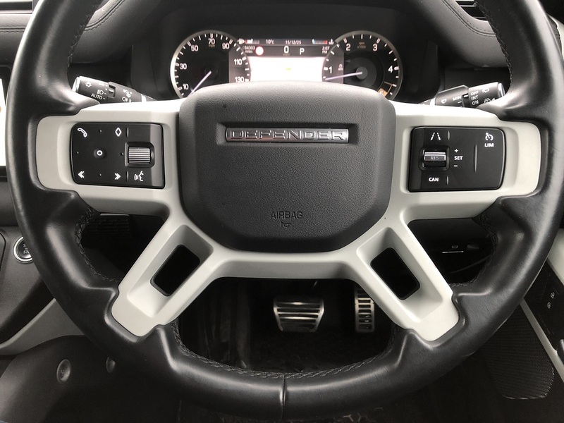 Land Rover Defender 110 D250 MHEV S - U1854