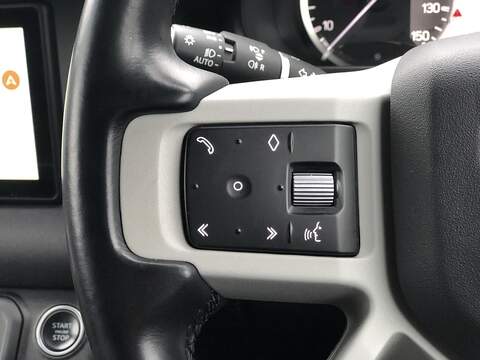 Land Rover Defender 110 D250 MHEV S - U1854