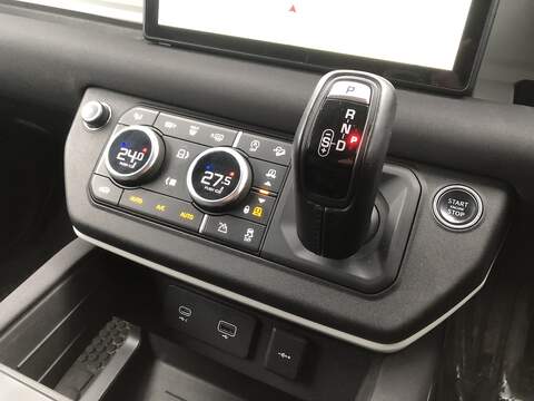 Land Rover Defender 110 D250 MHEV S - U1854