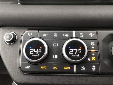 Land Rover Defender 110 D250 MHEV S - U1854