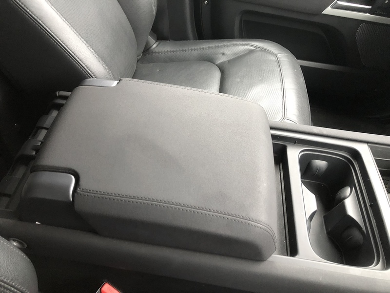 Land Rover Defender 110 D250 MHEV S - U1854