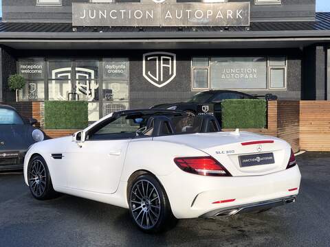 Mercedes-Benz SLC SLC300 AMG Line - U1871