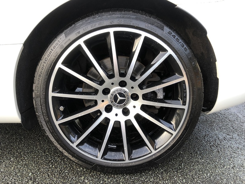 Mercedes-Benz SLC SLC300 AMG Line - U1871