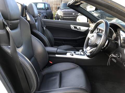 Mercedes-Benz SLC SLC300 AMG Line - U1871