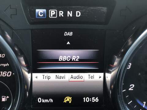 Mercedes-Benz SLC SLC300 AMG Line - U1871