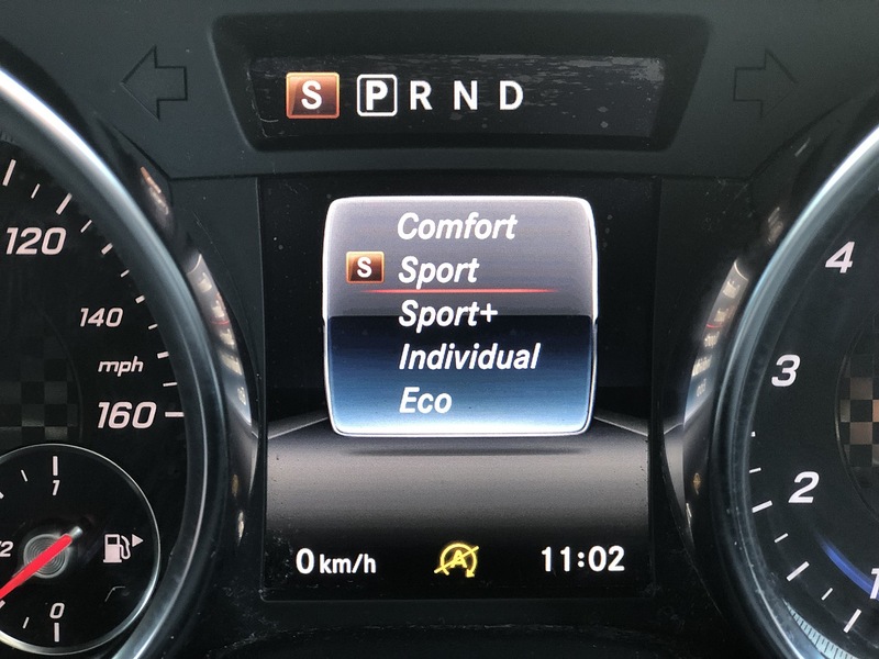 Mercedes-Benz SLC SLC300 AMG Line - U1871