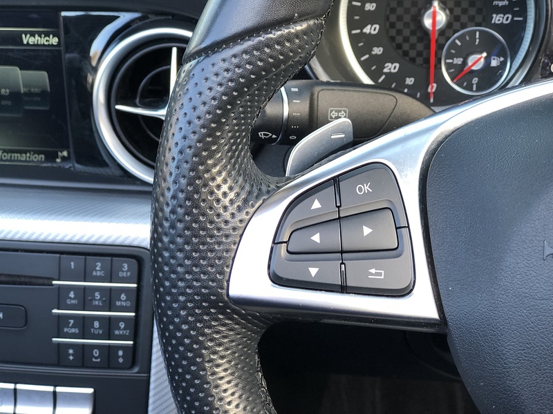 Mercedes-Benz SLC SLC300 AMG Line - U1871