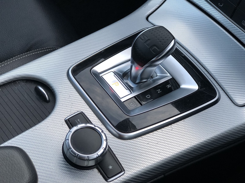 Mercedes-Benz SLC SLC300 AMG Line - U1871