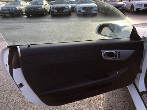 Mercedes-Benz SLC SLC300 AMG Line - U1871