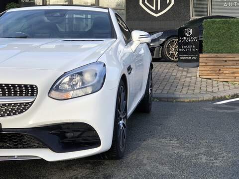 Mercedes-Benz SLC SLC300 AMG Line - U1871