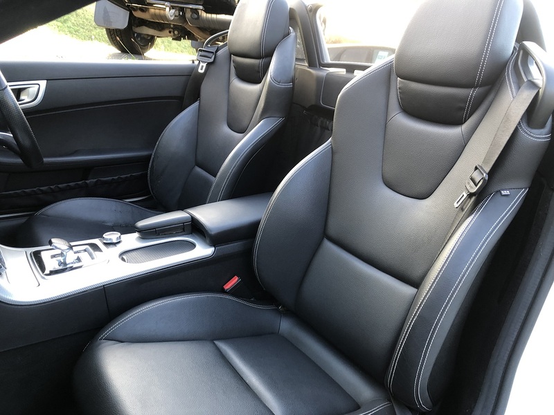 Mercedes-Benz SLC SLC300 AMG Line - U1871