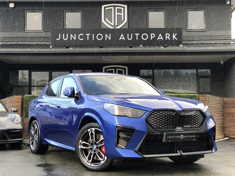 BMW iX2 30 M Sport - U1872