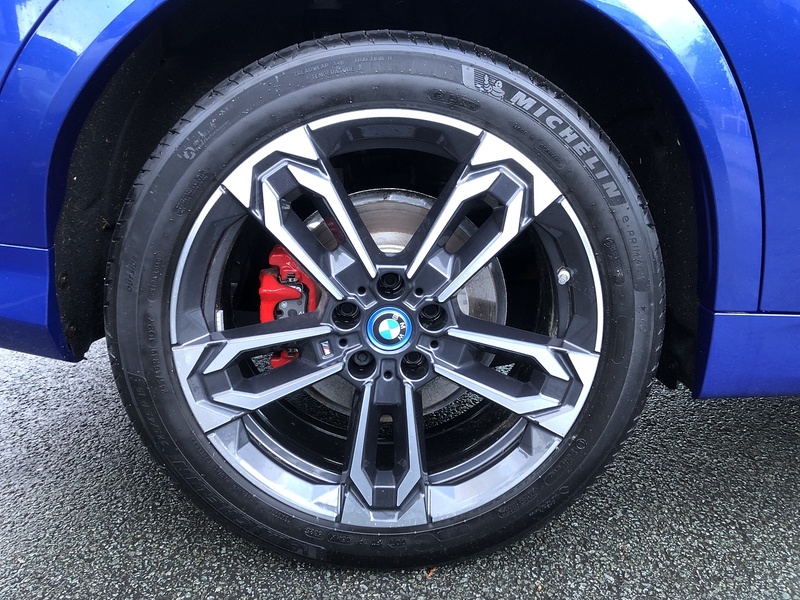 BMW iX2 30 M Sport - U1872