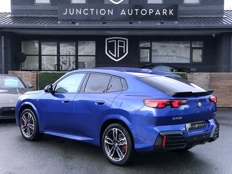 BMW iX2 30 M Sport - U1872