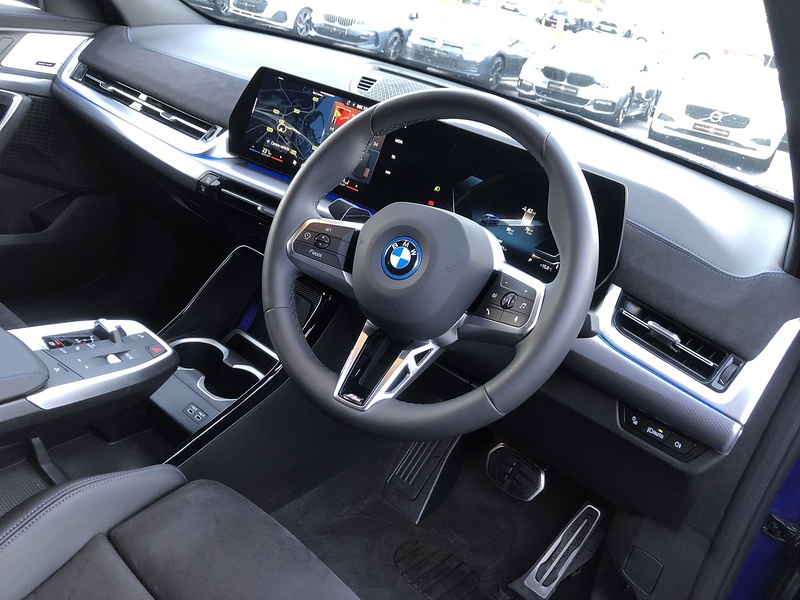 BMW iX2 30 M Sport - U1872