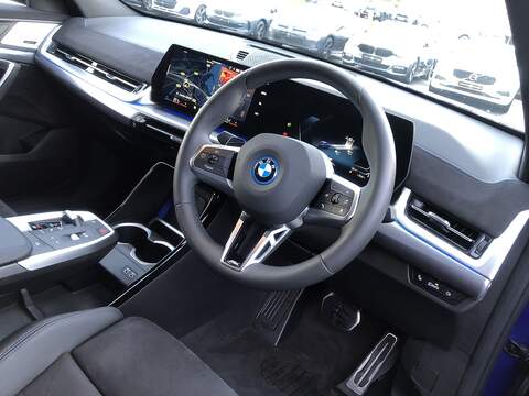 BMW iX2 30 M Sport - U1872