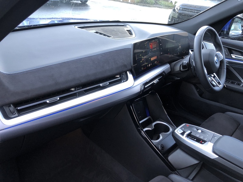 BMW iX2 30 M Sport - U1872