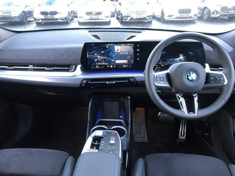 BMW iX2 30 M Sport - U1872