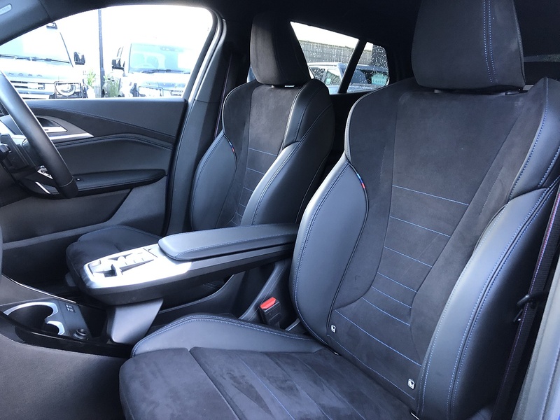 BMW iX2 30 M Sport - U1872