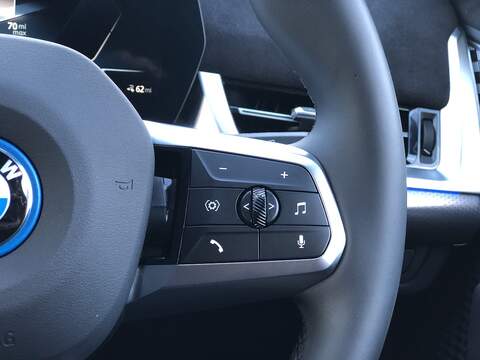 BMW iX2 30 M Sport - U1872