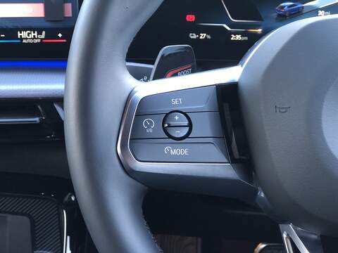 BMW iX2 30 M Sport - U1872