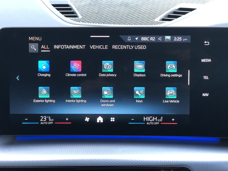 BMW iX2 30 M Sport - U1872