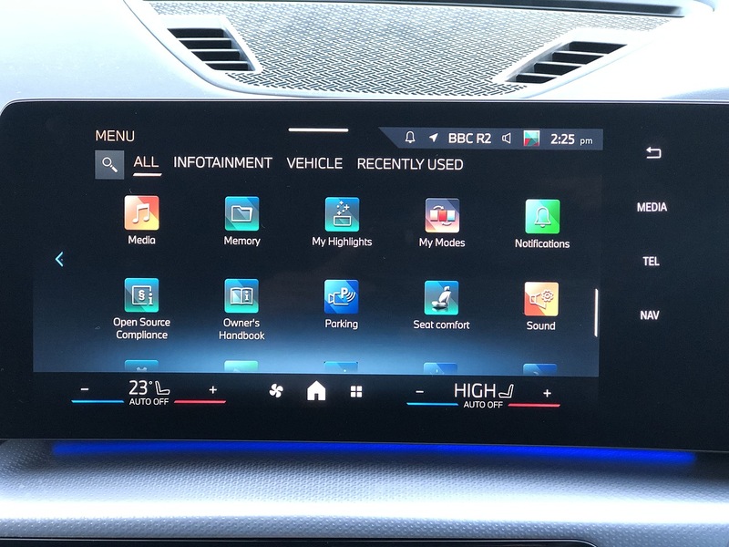 BMW iX2 30 M Sport - U1872