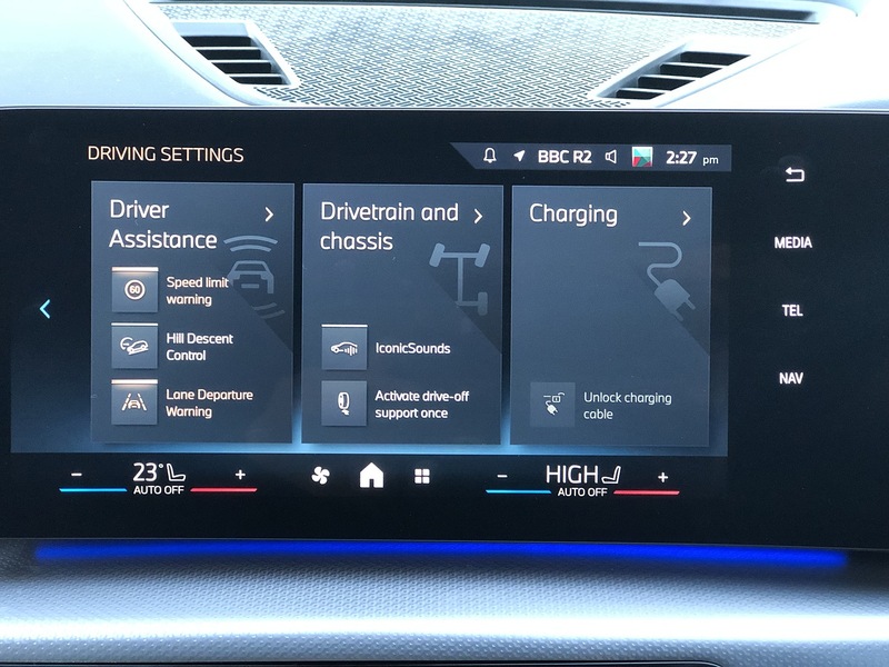 BMW iX2 30 M Sport - U1872