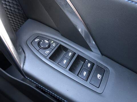 BMW iX2 30 M Sport - U1872