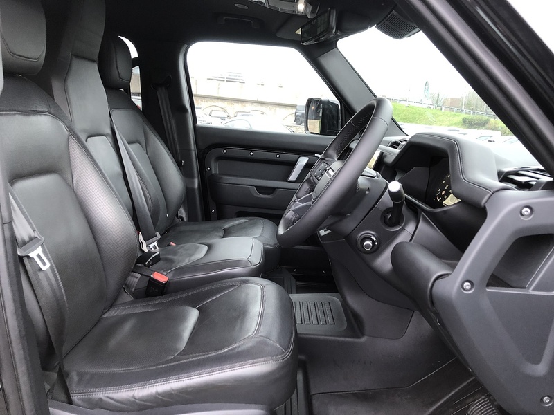 Land Rover Defender 110 D300 MHEV X-Dynamic HSE - U1881