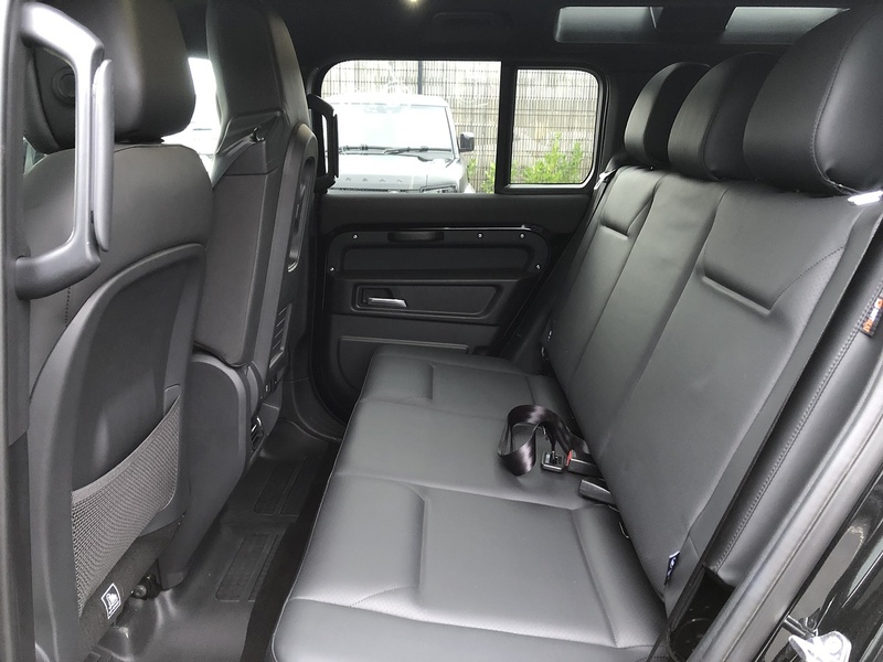 Land Rover Defender 110 D300 MHEV X-Dynamic HSE - U1881