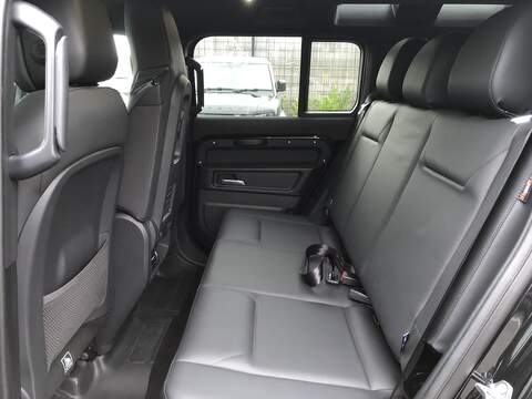 Land Rover Defender 110 D300 MHEV X-Dynamic HSE - U1881