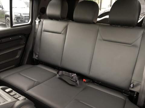 Land Rover Defender 110 D300 MHEV X-Dynamic HSE - U1881