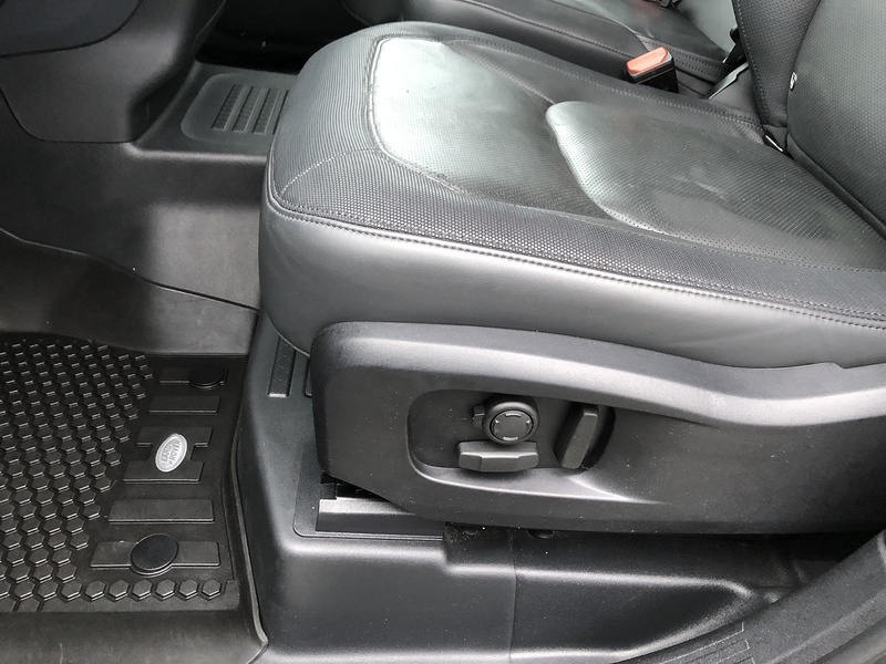 Land Rover Defender 110 D300 MHEV X-Dynamic HSE - U1881