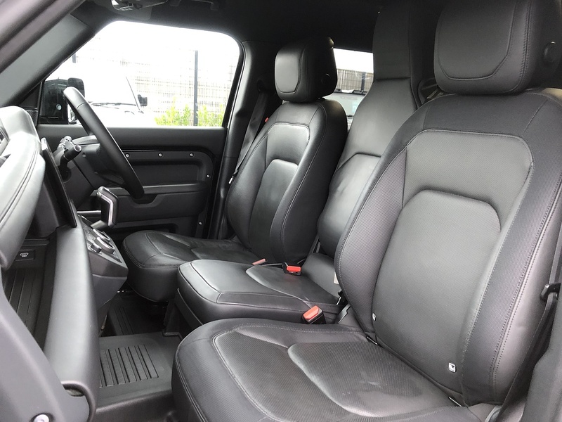 Land Rover Defender 110 D300 MHEV X-Dynamic HSE - U1881